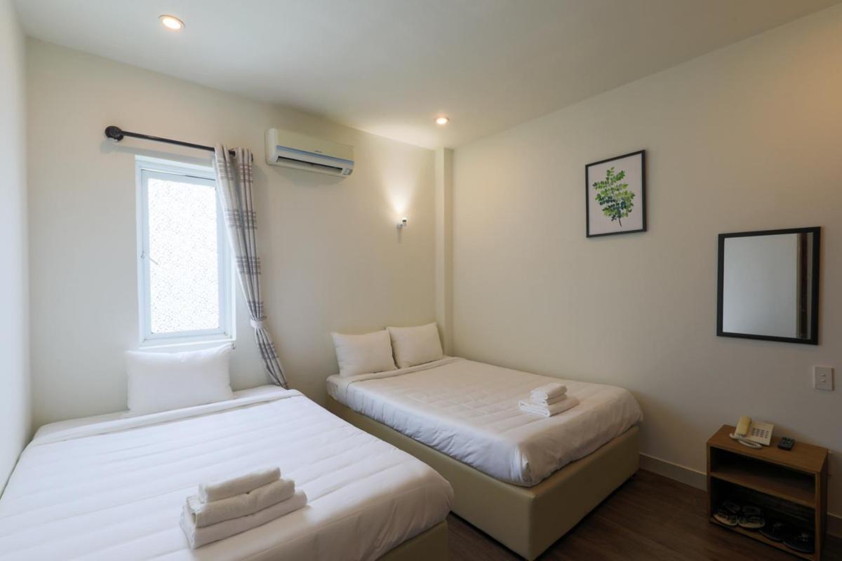 Vitalis Riverside Hotel Da Nang Buitenkant foto