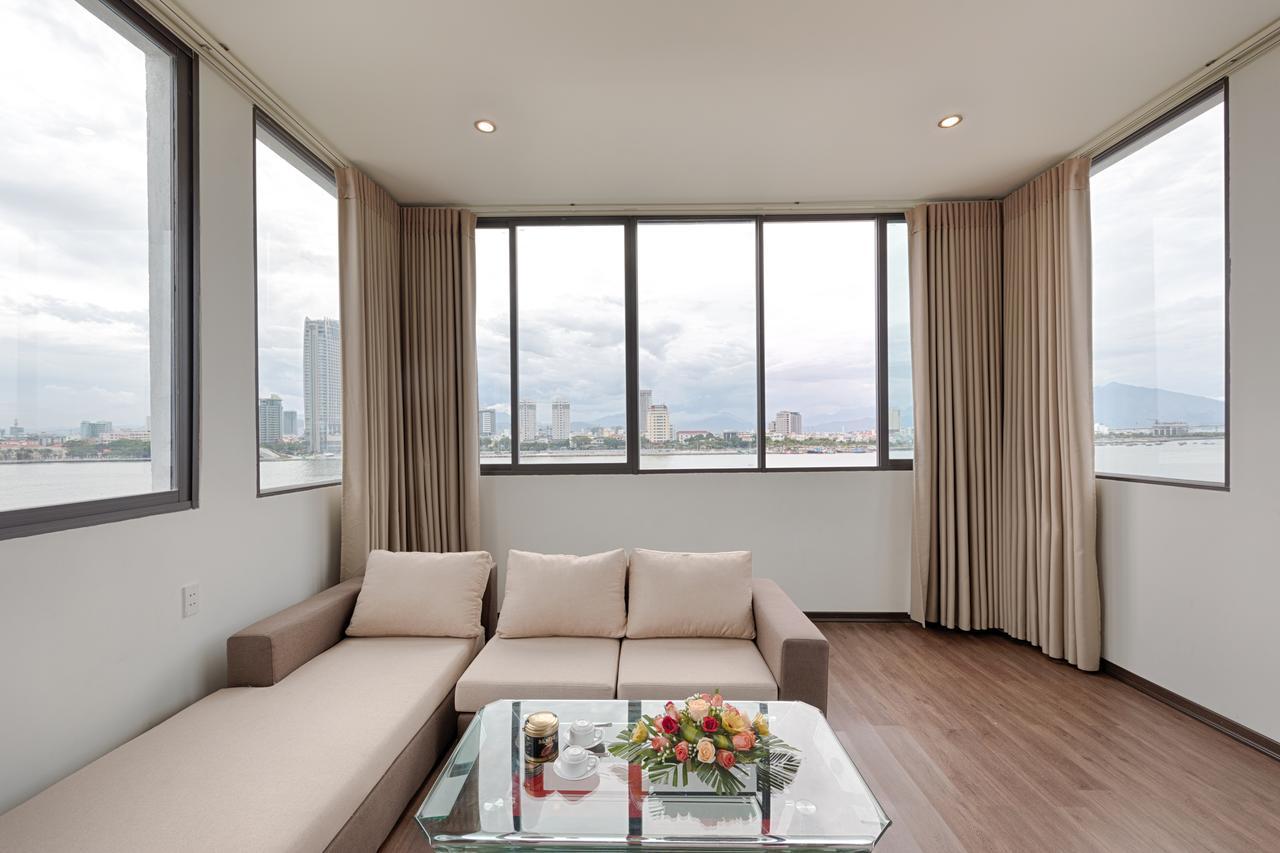 Vitalis Riverside Hotel Da Nang Buitenkant foto